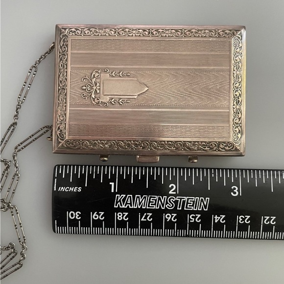 Vintage Silver Plate and Sapphire compact case w/mirror and rouge compartments - Picture 5 of 9